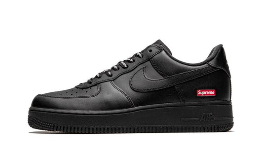 Nike Air Force 1 x Supreme "Triple Black"